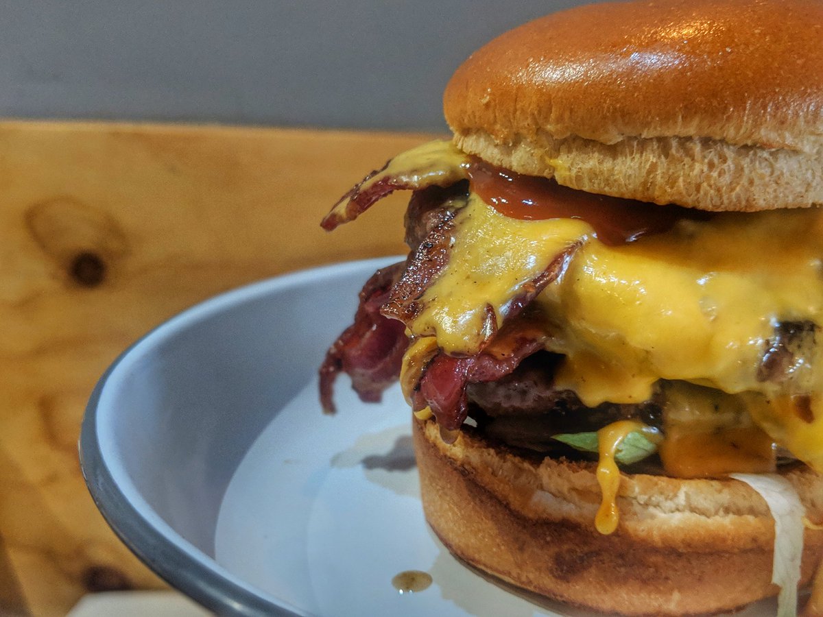 Get £10 off your first order on @ubereats when you spend £15 or more, use the code EATSGOTBEEF in the app #supportsmallbusiness #cardiff