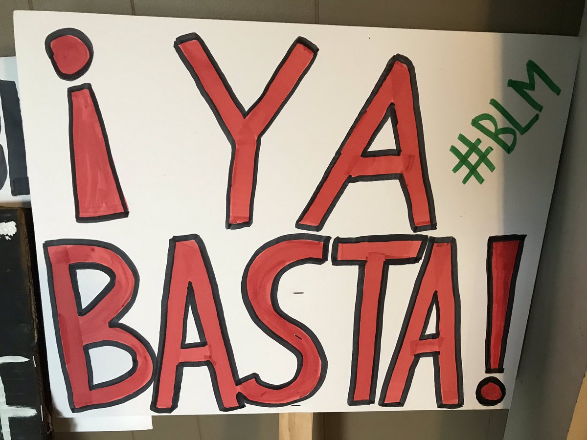 hillcityjosh's tweet photo. Getting ready for tonight! ✊

#chattanoogaprotest #icantbreatheCHA #chattanooga @2021Mott @cgrimey423 https://t.co/XPWqFj1MSz
