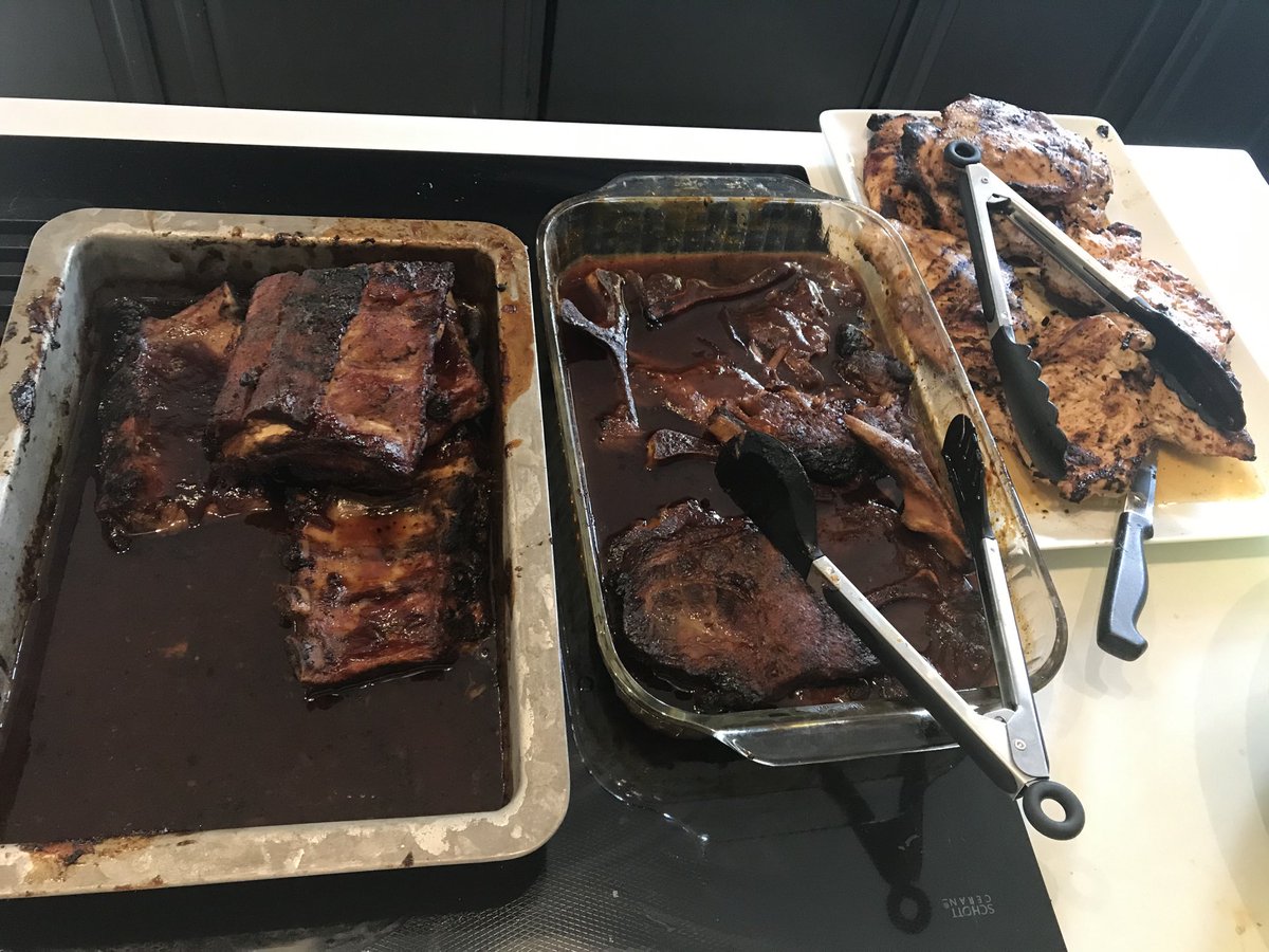 todd_zell's tweet photo. #coachcooks @batch026 ribs and pork steak falling off the bone. Grilled early put em in oven on 250 covered. Yum. #meatsweats #lotsofleftovers https://t.co/1m09LTOTqJ