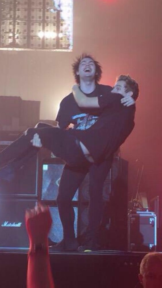 te corto el pasto nena?