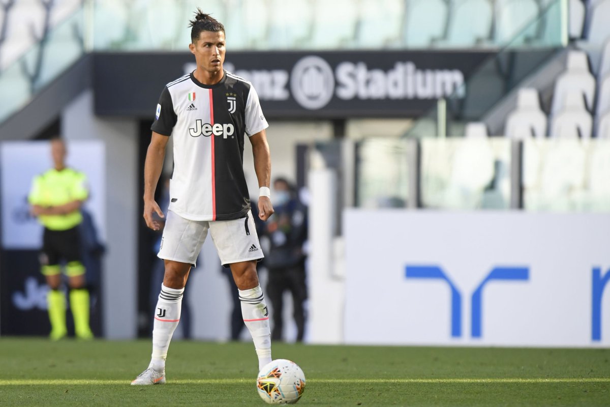 Cristiano Ronaldo has contributed to 60 Goals in his last 57 Games. 

He is 35 years-old. 🤯🐐