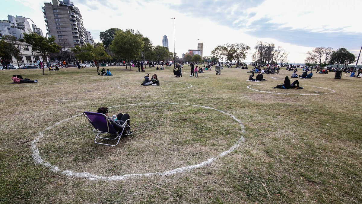 Un círculo para una sola persona es un lujo, como alquilar un tres ambientes. 📸 <a href="/Rosariotres/">Rosario3.com</a>