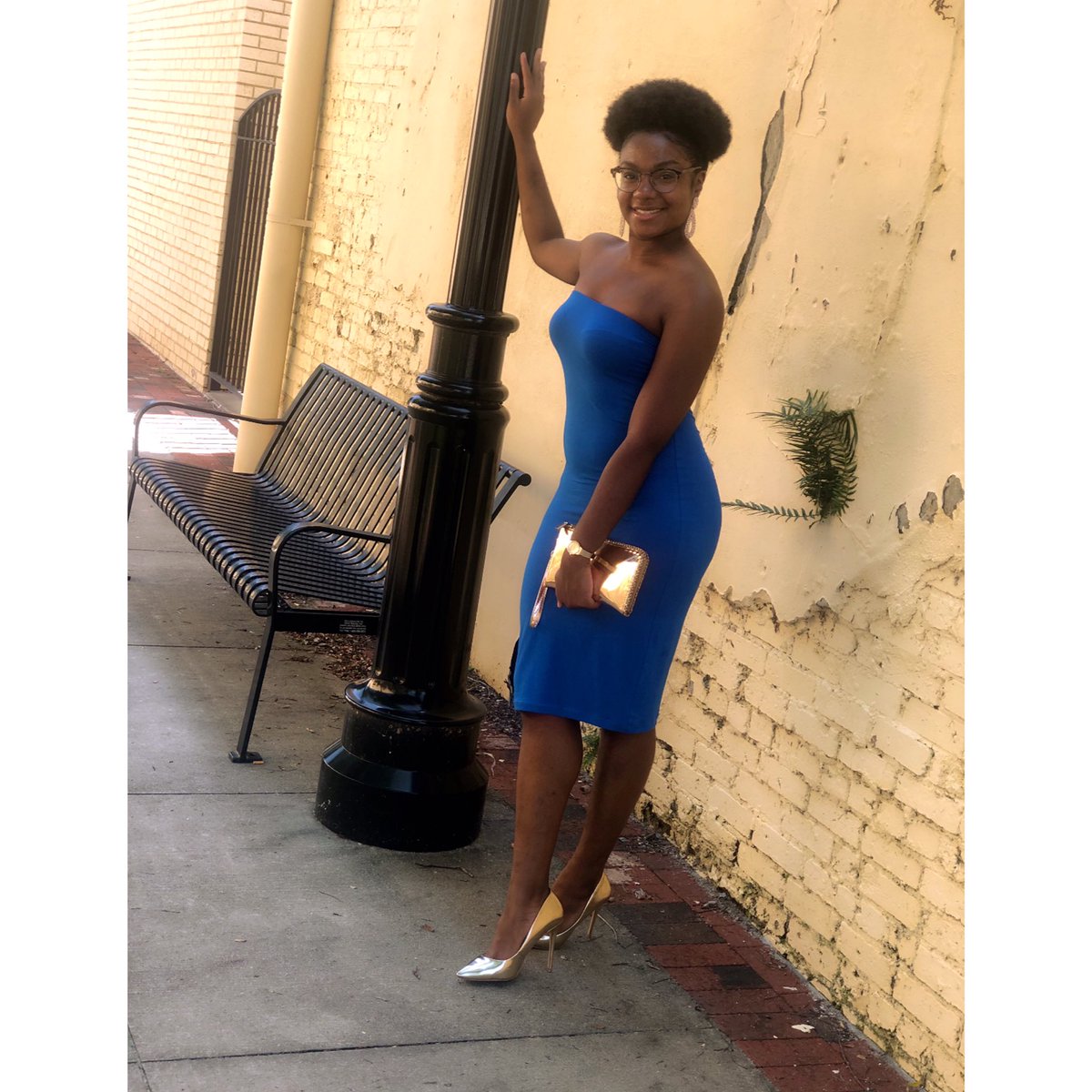 ToneyMs's tweet photo. No More Letting up, You Deserve it all
#alfro #naturalhair #BlackGirlMagic #blackgirlsrock #blessed #cantu #GodIsGood #iseehair #modeling #model #NaturalBeauty #gymmotivation https://t.co/vHNf8LIFA3
