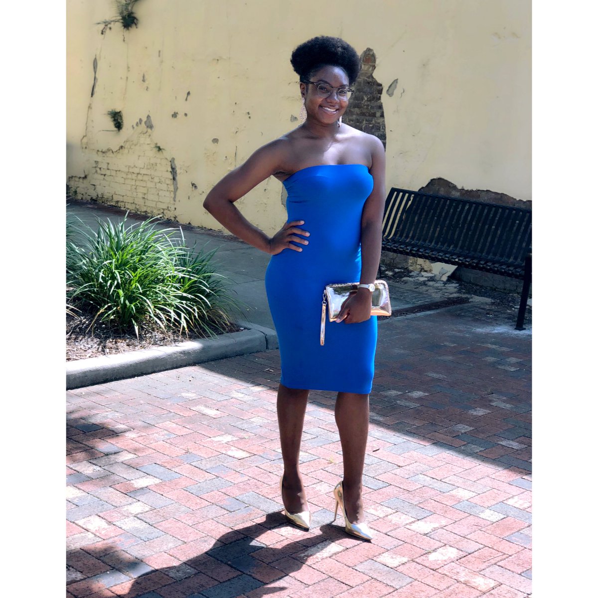 ToneyMs's tweet photo. No More Letting up, You Deserve it all
#alfro #naturalhair #BlackGirlMagic #blackgirlsrock #blessed #cantu #GodIsGood #iseehair #modeling #model #NaturalBeauty #gymmotivation https://t.co/vHNf8LIFA3