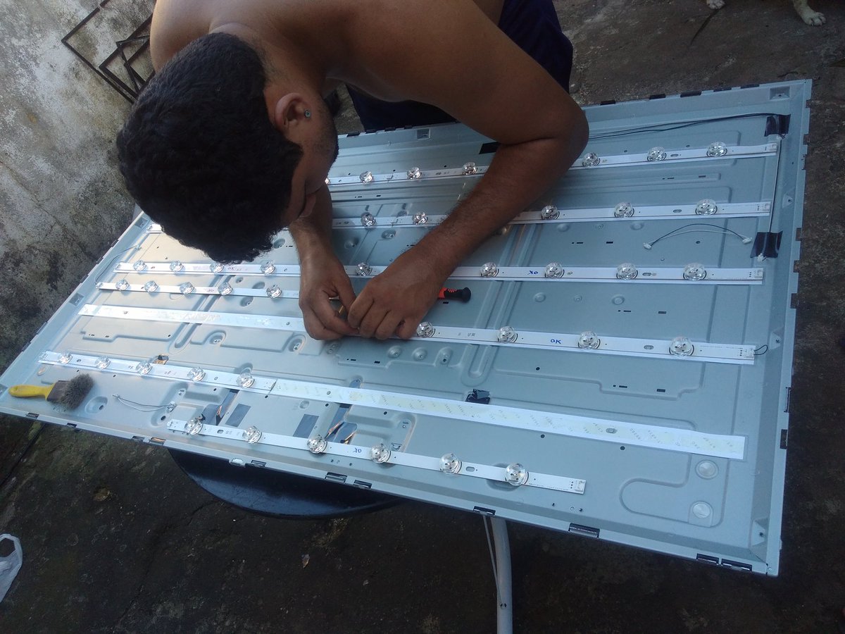 INFORMATEC_1's tweet image. Troca de LEDs, Tv LG 50&quot;
Lembrando que devido a pandemia do corona vírus covid-19, estamos trabalhando em nosso endereço residencial!