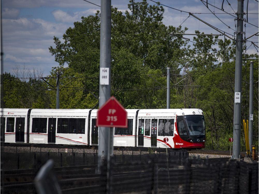 OttawaCitizen's tweet photo. New LRT wheel defects reduce operating fleet size, add to list of problems https://t.co/C1WXEknmeB https://t.co/LajT7BvY2H