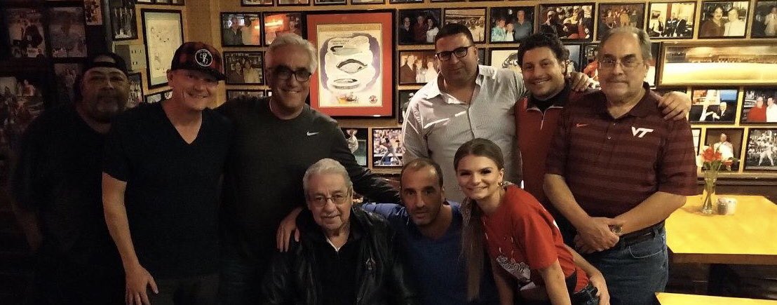 MoynihanCharles's tweet photo. If you ever stepped foot in the fine city of St. Louis, you likely had dinner at Charlie Gitto’s Restaurant. Loved the game of ⚾️ and a local legend. R.I.P. Mr. Gitto. 🙏🏾🙏🏾🙏🏾 to the entire family. #Gitto’s https://t.co/4Hfwcpif69