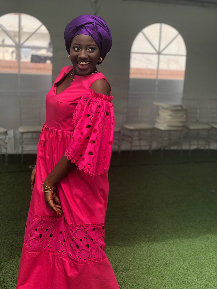 AbdouSalam6C's tweet photo. Didji deugeureuko gueune tei djiiné meune deum, diarouta wakh magoum dieum.
Kou meune ak kouy diem bokouniou toubab bi nei « Celui qui essaye n’est pas celui qui maîtrise » @CouraSow #candidate19 #Sunumiss2020 c’est le good deal. https://t.co/1mVKMpn0OZ