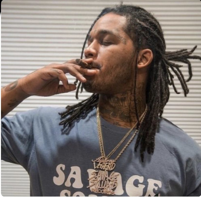Happy birthday fredo Santana !    