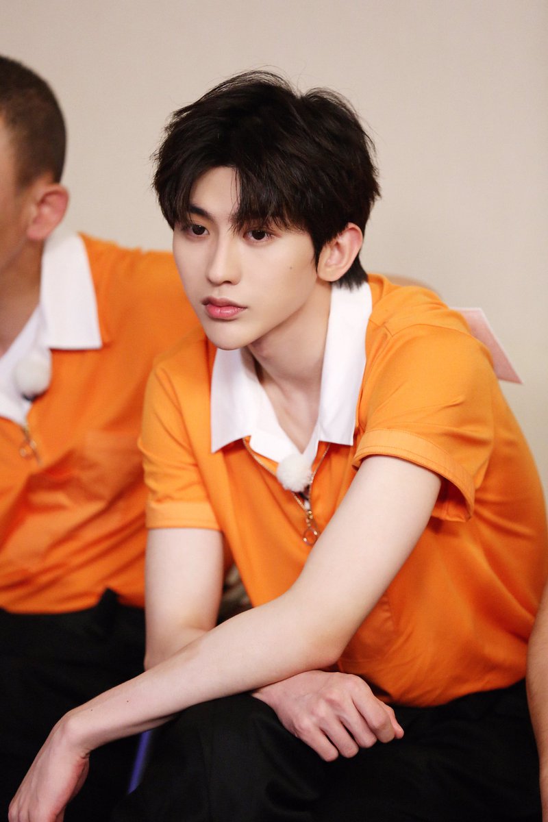 cxksFanclub's tweet photo. Another day🍊 with Kun
#keeprunning
#蔡徐坤 #CAIXUKUN #AugustCai #채서곤 #차이쉬쿤 #ช่ายสวี่คุน #TháiTừKhôn #keeprunningEP6 #KeepRunningKUN https://t.co/7ZnhQIDUQK
