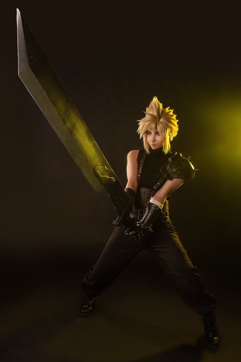 MagicCosplay's tweet photo. #CloudStrife de #FinalFantasyVII
Cosplayer: @Akemi101xoxo
#cosplay #cosplayergirl #game #gamergirl #cloud #cloudstrife #cloudstrifefinalfantasy #femaleversion #femaleversioncosplay #finalfantasy #finalfantasyvii #finalfantasyviiremake #finalfantasysaga #lingerie #boudoir https://t.co/iNaXcdwvCo