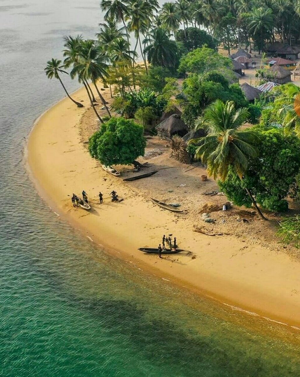 salone_pepe's tweet photo. So I was passing and saw these..
#Sierraleone is beautiful 😍😍
A thread... https://t.co/VaHG98fujg
