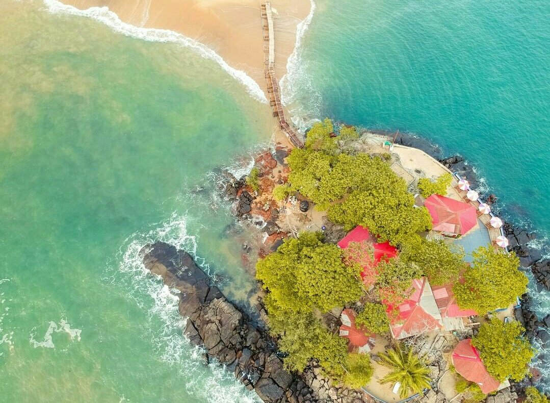 salone_pepe's tweet photo. So I was passing and saw these..
#Sierraleone is beautiful 😍😍
A thread... https://t.co/VaHG98fujg