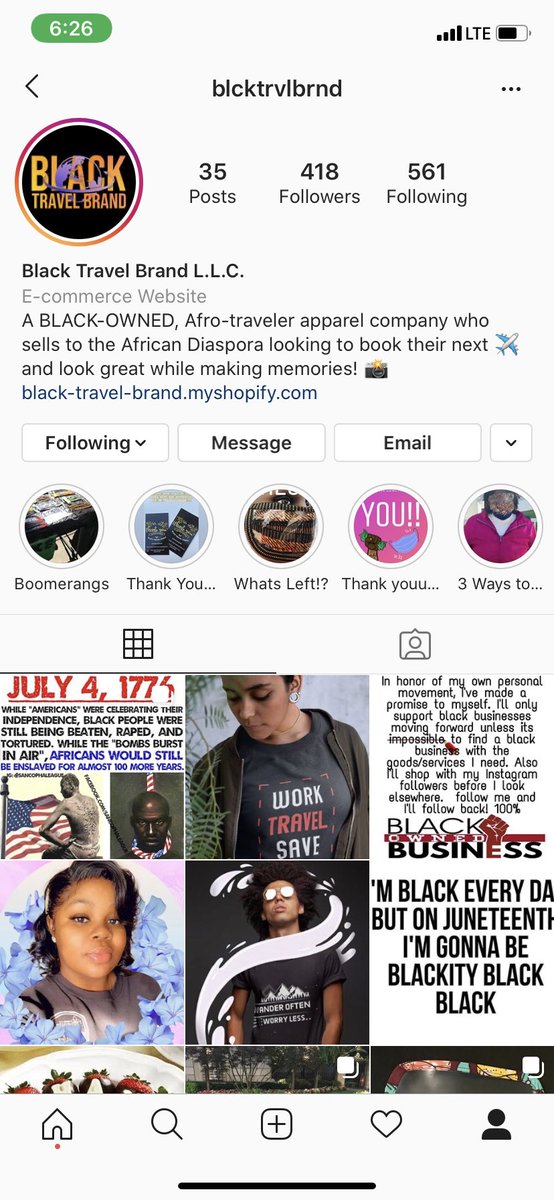KevinLewisNomad's tweet photo. This Prince George’s County couple is selling face masks with flip-up eyeshields.

Their tent is on Black Lives Matter Plaza, near I Street.

You can buy the masks for $14 each on the couple’s website. T-shirts are also available for purchase.

https://t.co/QTSeRyHDZh https://t.co/Xnr4UuMYIV