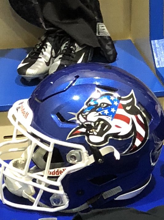 CoachCutshaw's tweet photo. Thought this might be a good time to break out this beauty. #RestoreTheRoar 🏈😾🐾🔵⚪️⚫️ https://t.co/2IYgIsU1UH