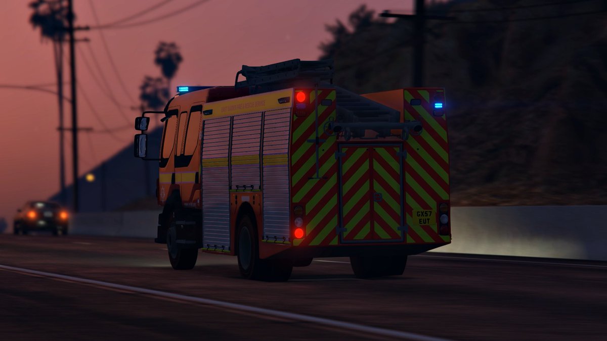 ExceedJim's tweet photo. New Brilliant Skin tonight: East Sussex Fire &amp; Rescue Service FL Pump (Lewes). @EastSussexFRS https://t.co/9661COMXIf