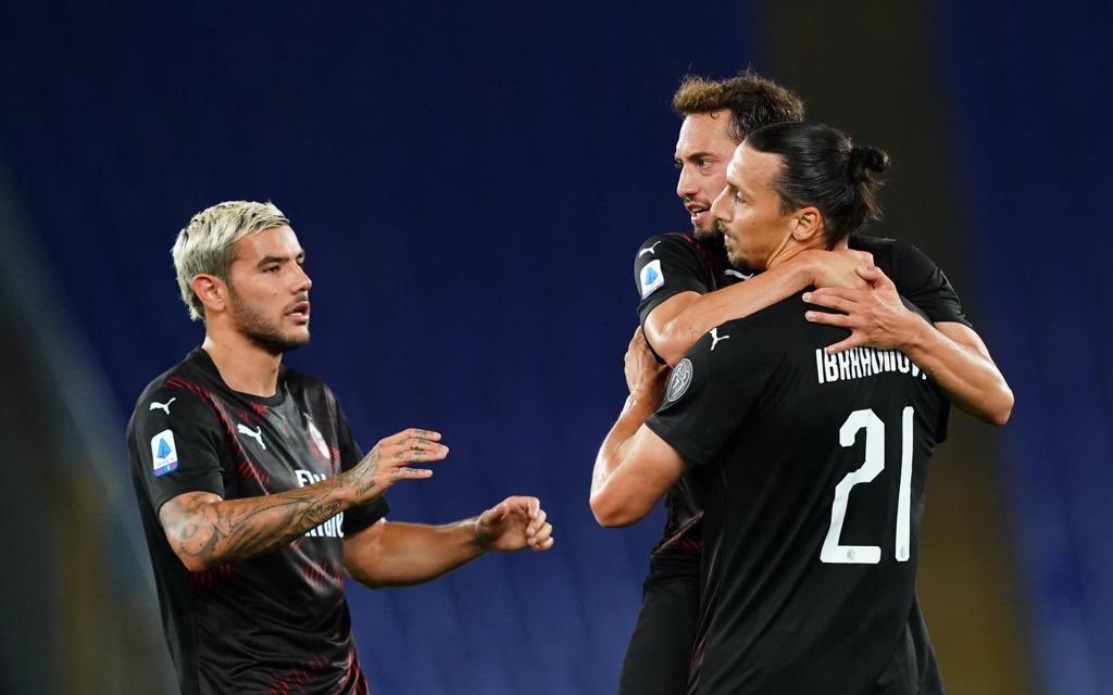 TheoHernandez's tweet image. What a game!!!!...what a team....SEMPRE @acmilan!!!! #ForzaMilan ❤️🖤