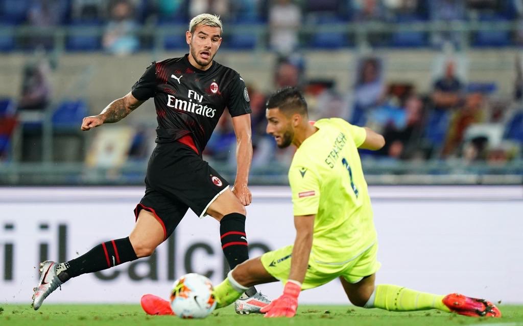 TheoHernandez's tweet image. What a game!!!!...what a team....SEMPRE @acmilan!!!! #ForzaMilan ❤️🖤