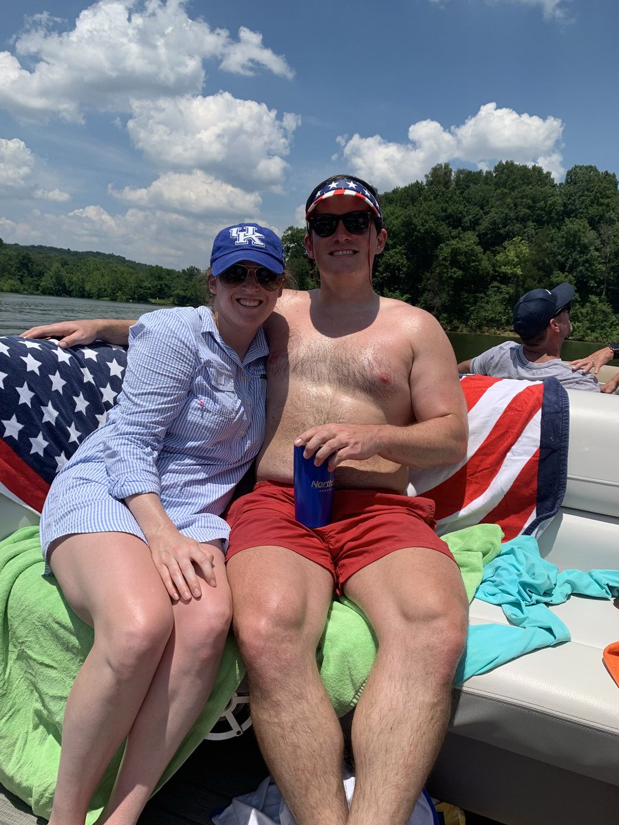 TullyMars414's tweet photo. Happy Birthday, ‘Merica.  #TheseColorsDontRun #Merica1776 #RedWhiteandBuzzed #PartyLiketheForeFathers #AlexanderHammeredton #TooCoolforBritishRule #GeorgeWarshington #TreasonstheReasonfortheSeason #FreedomMySecondFavoriteFWord #BenDrankin #DumpinTeaandLivinFree https://t.co/kObuBkQCQ1