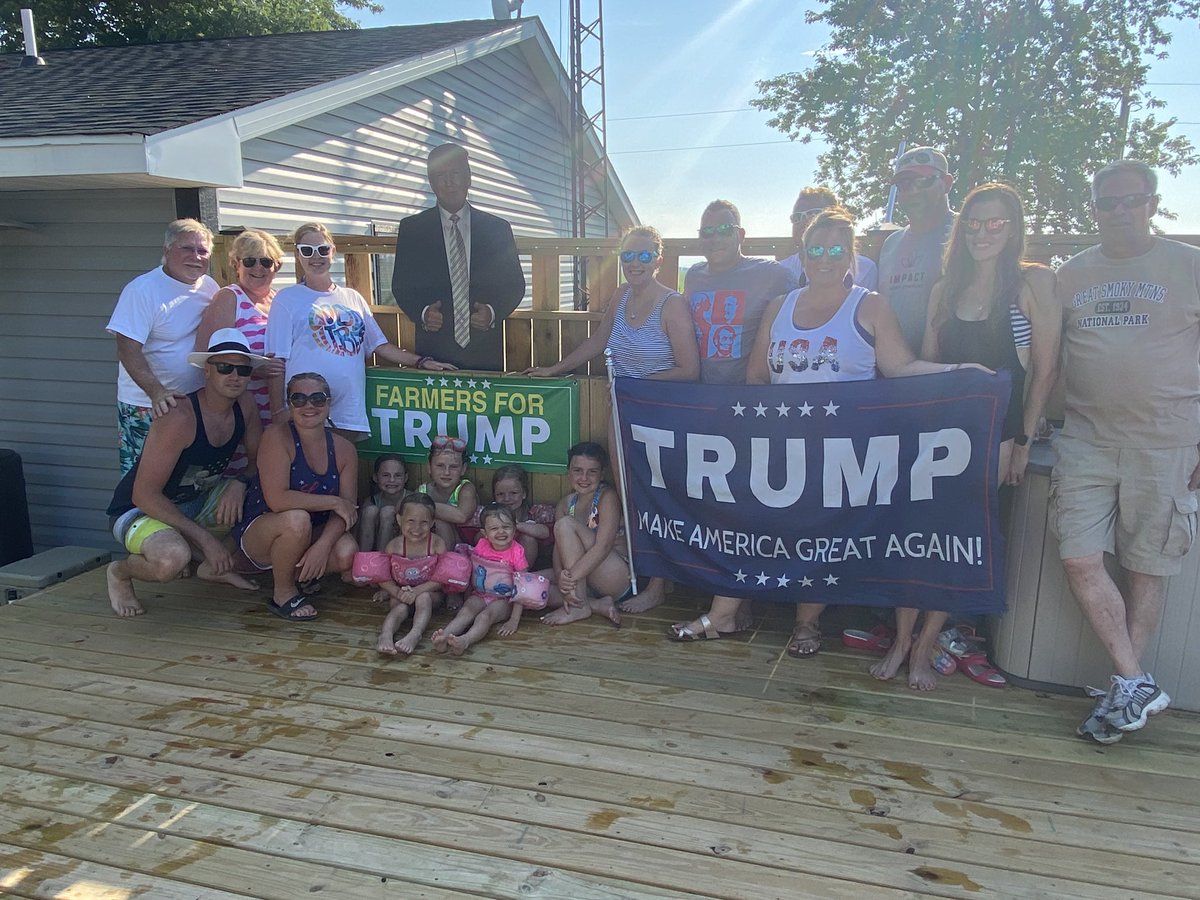 AbbyClark25's tweet photo. Happy 4th of July!!  Keeping America great!!  @realDonaldTrump @WhiteHouse @retweet https://t.co/WgREw5Qs4f