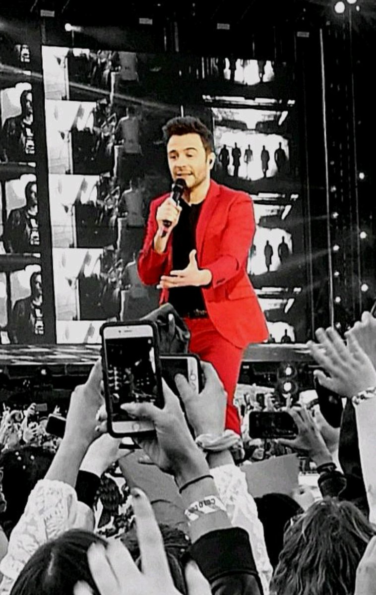 dizonjoy31's tweet photo. .hapi bday to my forever love ❤😙  @ShaneFilan 
Ctto.. https://t.co/gROWyDwuoH