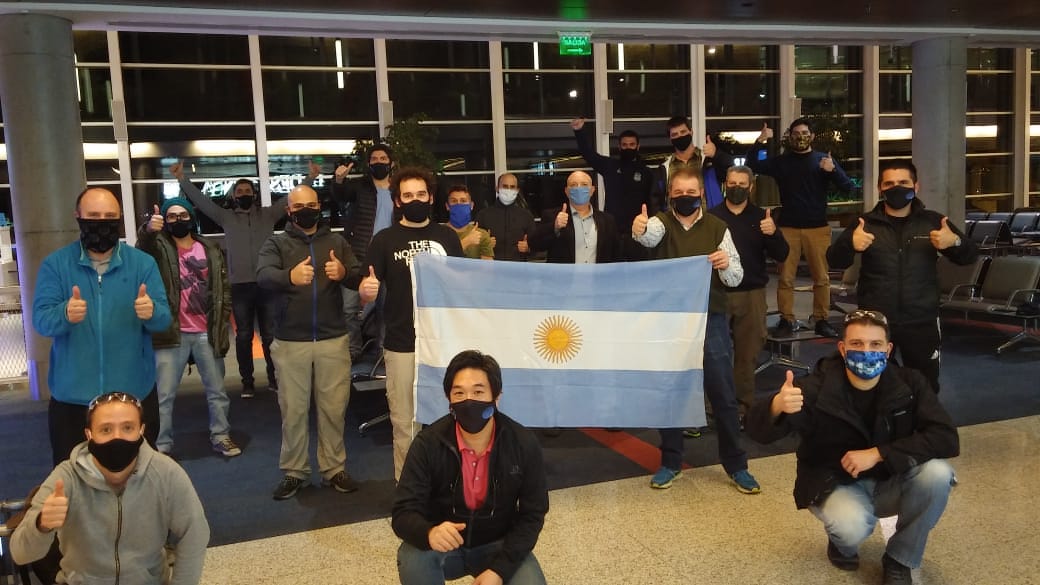 ArabelaCarreras's tweet photo. Ya se encuentra en Cabo Cañaveral, Estados Unidos, el equipo de trabajo designado por nuestra empresa emblema de tecnología, @invapargentina, para el lanzamiento del satélite #SAOCOM1B, desarrollo realizado con otras empresas para la @CONAE_Oficial. https://t.co/3MnVIehXgb