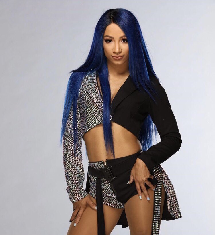 Thread of Sasha Banks being the best dressed in WWE 