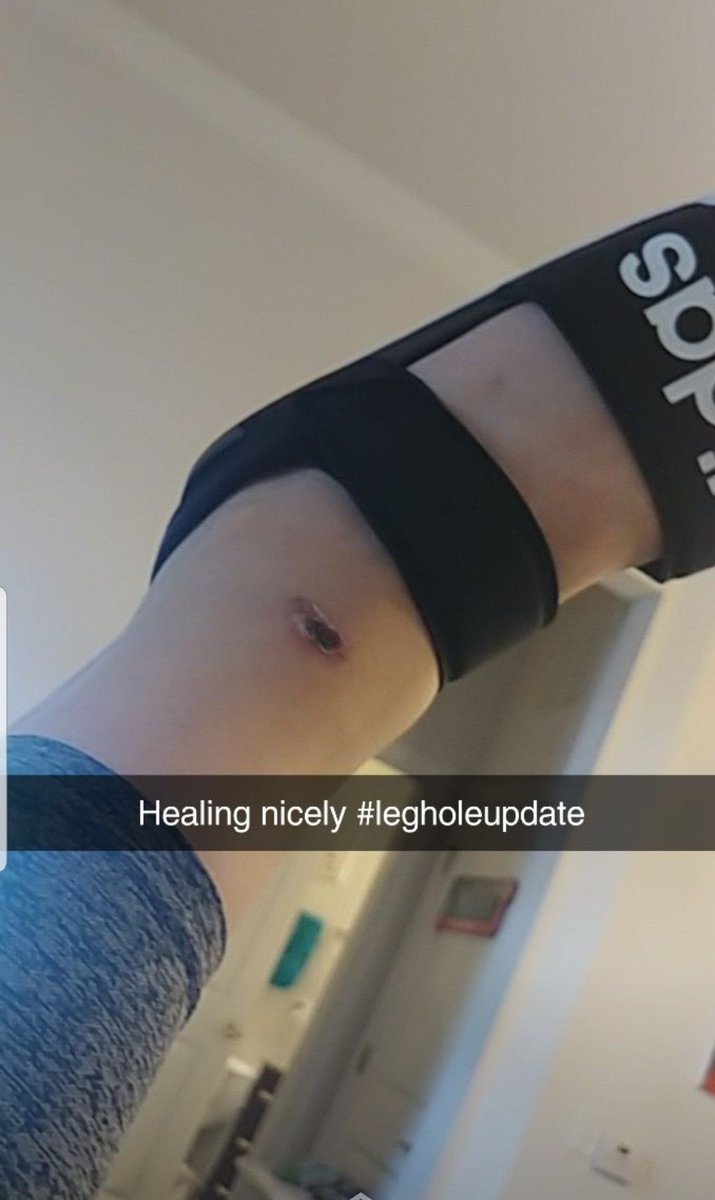 demonandy666's tweet image. a girl that watches the streams sent me this lmaooo