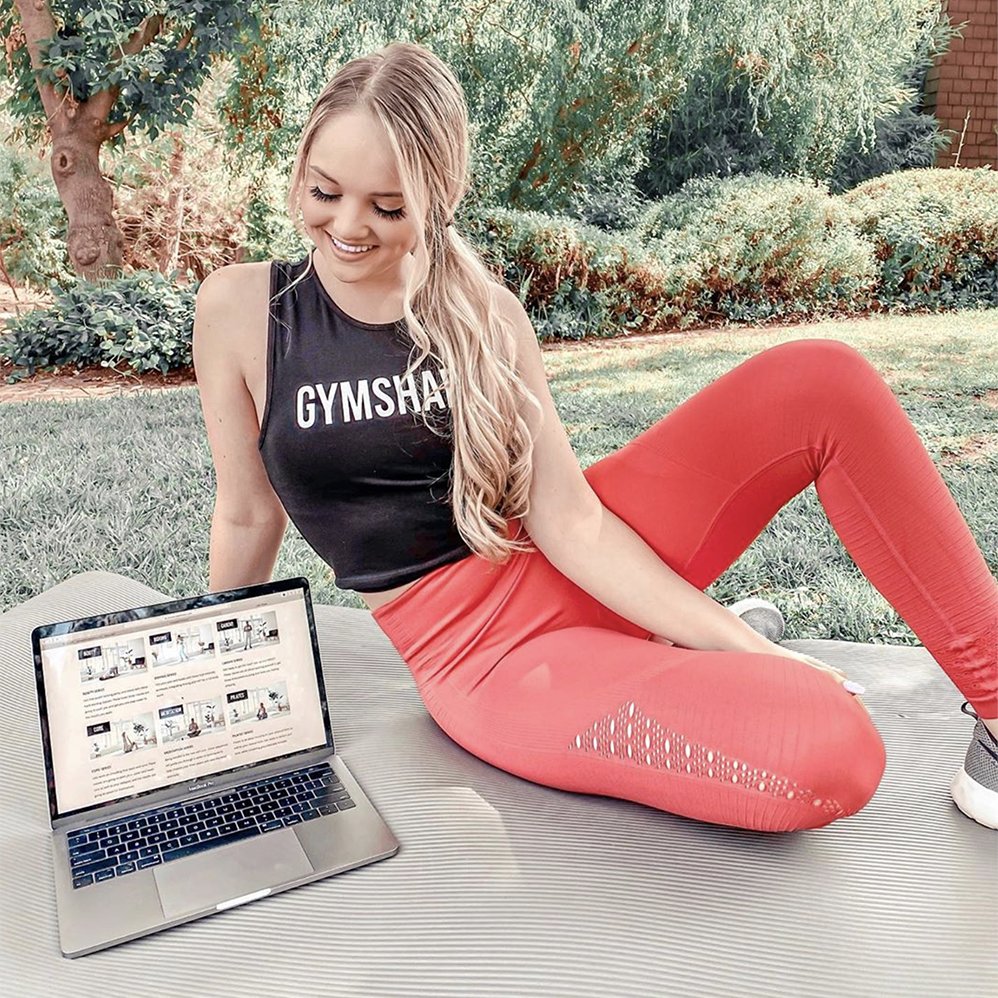 teststatuser's tweet image. Who's tried our fitness classes? 💪💪One access pass gives you 24/7 access to a range of training styles including booty, core, cardio, yoga and more hosted by a selection of incredible women! Train with only the best 👏👏