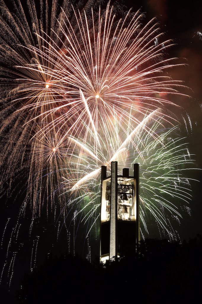 BYU's tweet photo. The Bell Tower looked 🔥tonight celebrating Independence. 🇺🇸 https://t.co/teuojYcBMU