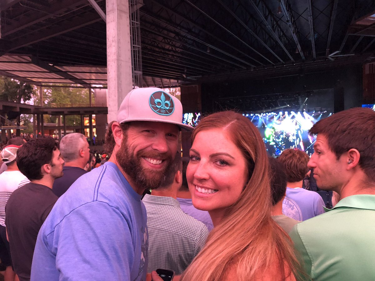saltymore's tweet photo. @mrjtwhite @foofighters @MerriweatherPP https://t.co/xUsCIGN2Yj