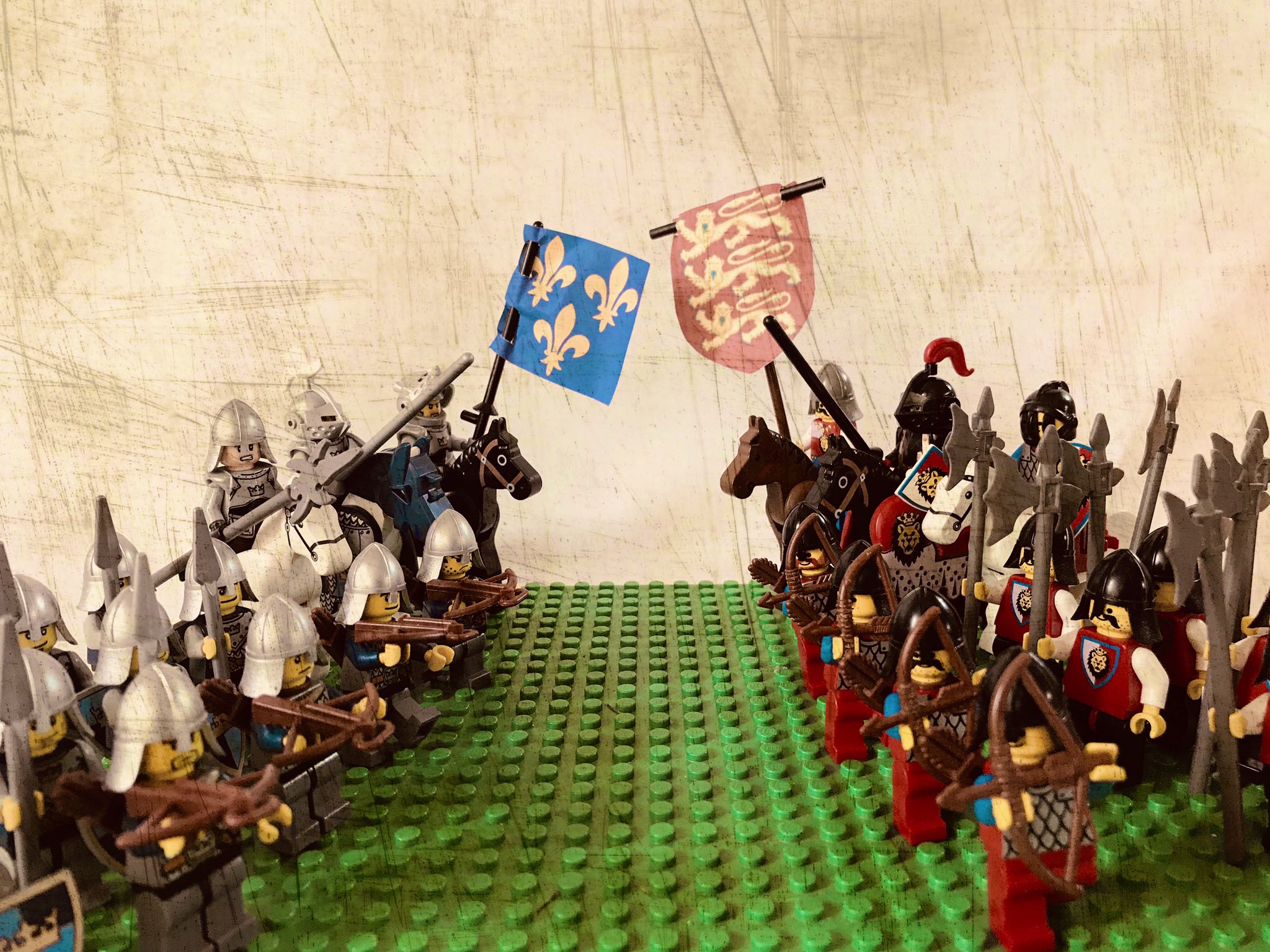 Om Sur Twitter クレシーの戦い 1346 レゴ レゴ戦史 史実 英仏の 百年戦争 の一環として行われた戦い エドワード3世とその子エドワード黒太子率いるイングランド軍 1 2万 が フィリップ6世率いるフランス軍 3 4万 を破った戦い T Co 1et8qzrqva