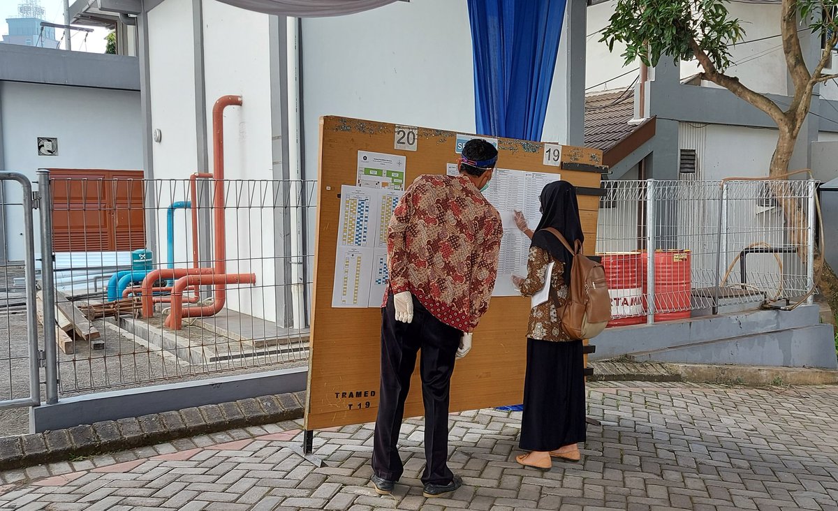 UTBK sesi 1 hari pertama.

Semangat ya, para #PejuangUTBKUB2020!! Semoga lancar ujiannya