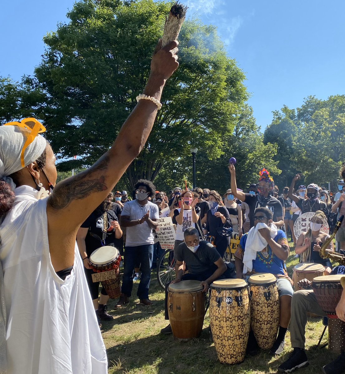 Suzanne Sausville tweet media