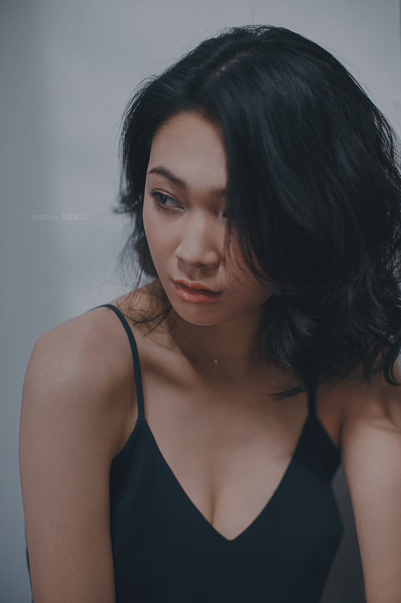 AlexCuiphotos's tweet photo. #alexcui #shooting #portraits #photographer #photography #portraitphotography #model #asian #beauty #lady #fashion #lookbook https://t.co/T8UuU7JyoW