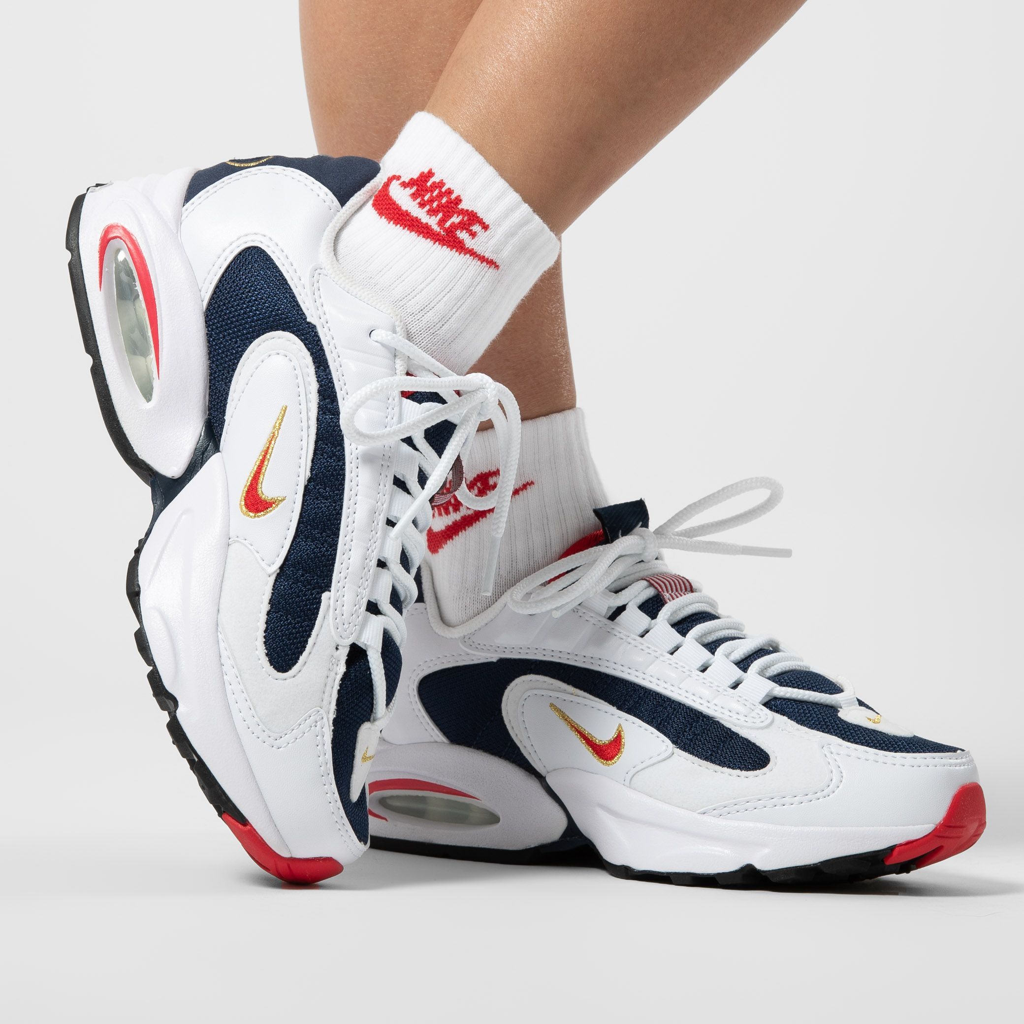 Orgullo aniversario Asentar Titolo on Twitter: "⁠put your🏅medal on! the Nike Air Max Triax 96 "USA  Olympics" is now also available in the wmns edition. Check it out ➡︎  https://t.co/uNh5piGAYj⁠ 🏅⠀⁠ ⁠⠀⁠ US 5.5 (36) -