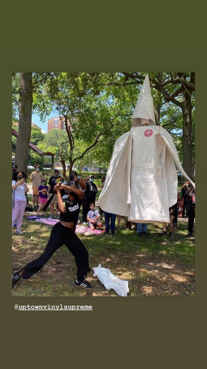 uptown vinyl supreme did some cool kick ass shit at van courtlandt today 🔥🔥🔥