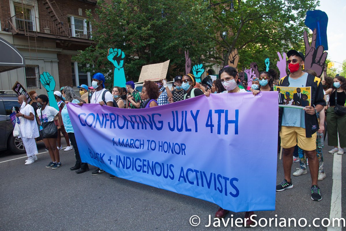 TheAffinityMag's tweet photo. On July 4, thousands of activists marched to honor Black and indigenous people as part of the #confrontingjuly4th movement. ๐
(๐ธ: Javier Soriano) https://t.co/N3L1viX6F6