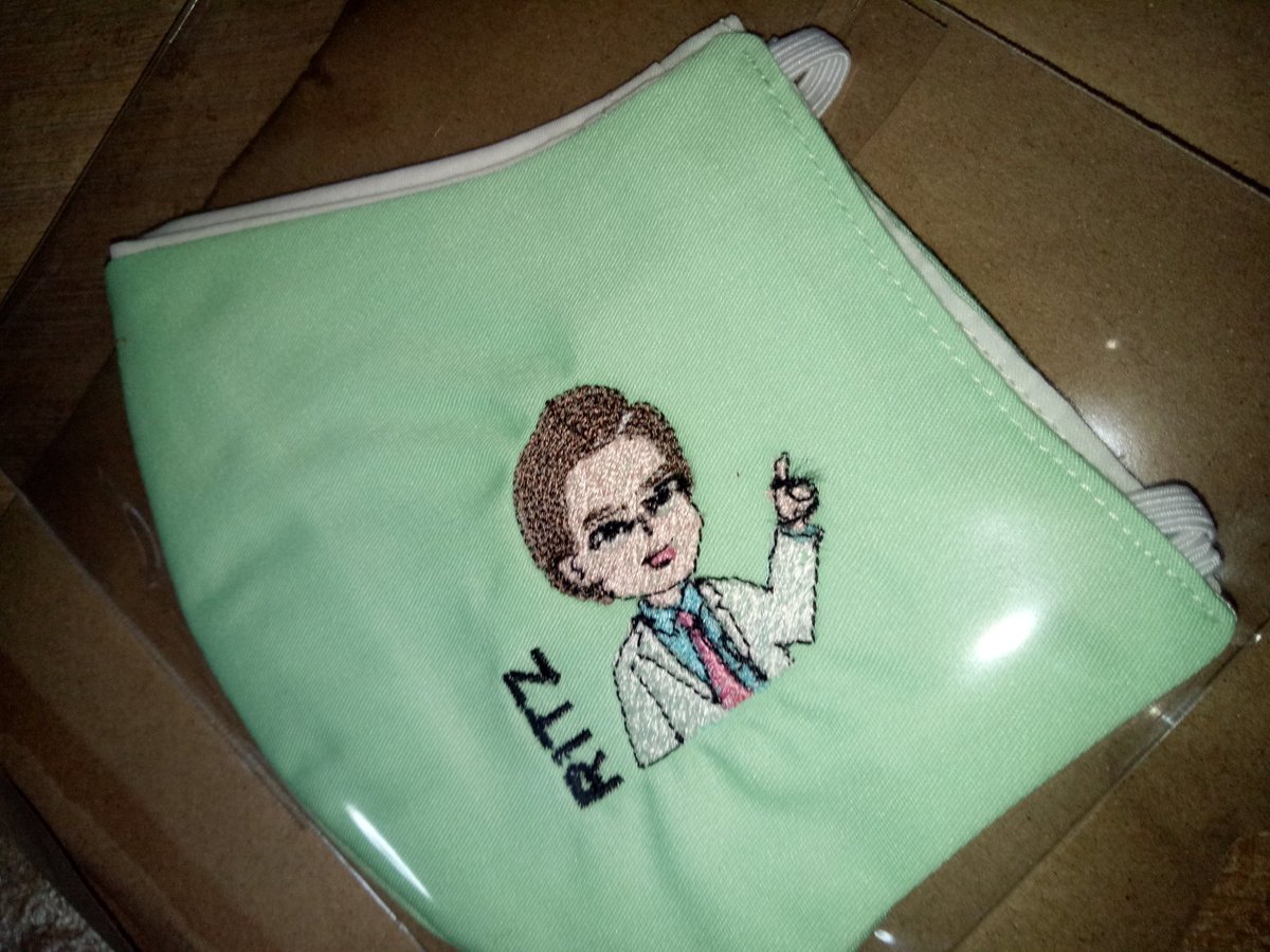 R_R_fern's tweet photo. @GiftForFans ได้รับแล้วนะคะ น่ารักมากๆ 💚💕 https://t.co/YOh7KR8Amt