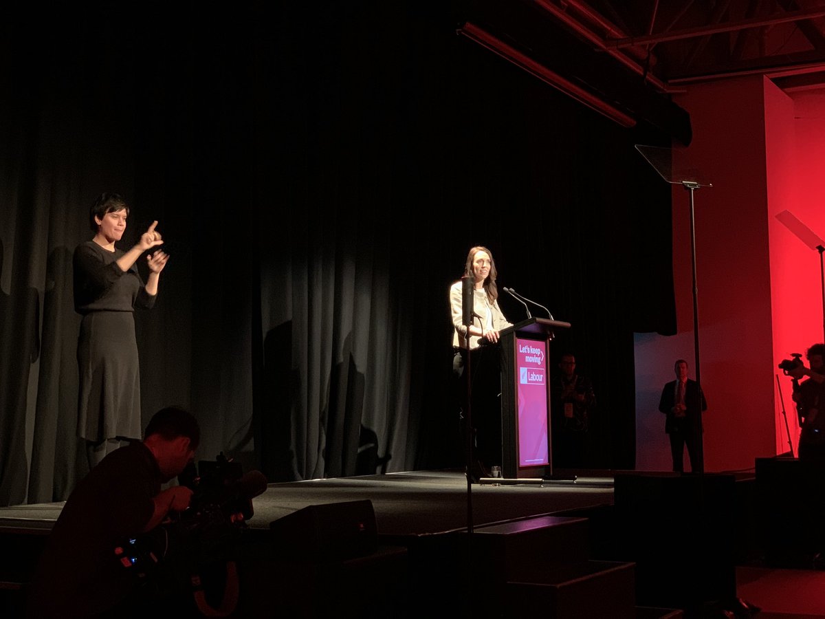 BarbEdmondsMana's tweet image. This afternoon, I’m at Labour’s Congress. @jacindaardern has just announced our 5-point economic plan so that we can continue to go hard in the fight against COVID19. We’re going to create 2000 jobs for nature, and we’ve announced a business loan scheme extension. #LetsKeepMoving