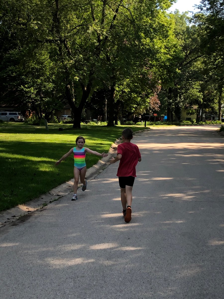 PSHSCougarsXCTF's tweet photo. The Inaugural Crowe 4th of July Triathlon was a success! 🇺🇸💥
Sean☘️and Mary☘️ swam 100 yards, biked 3 miles and ran 1 mile. 🥇#FamilyFun #SwimBikeRun #RaceForFun https://t.co/O7UOLI9cHB