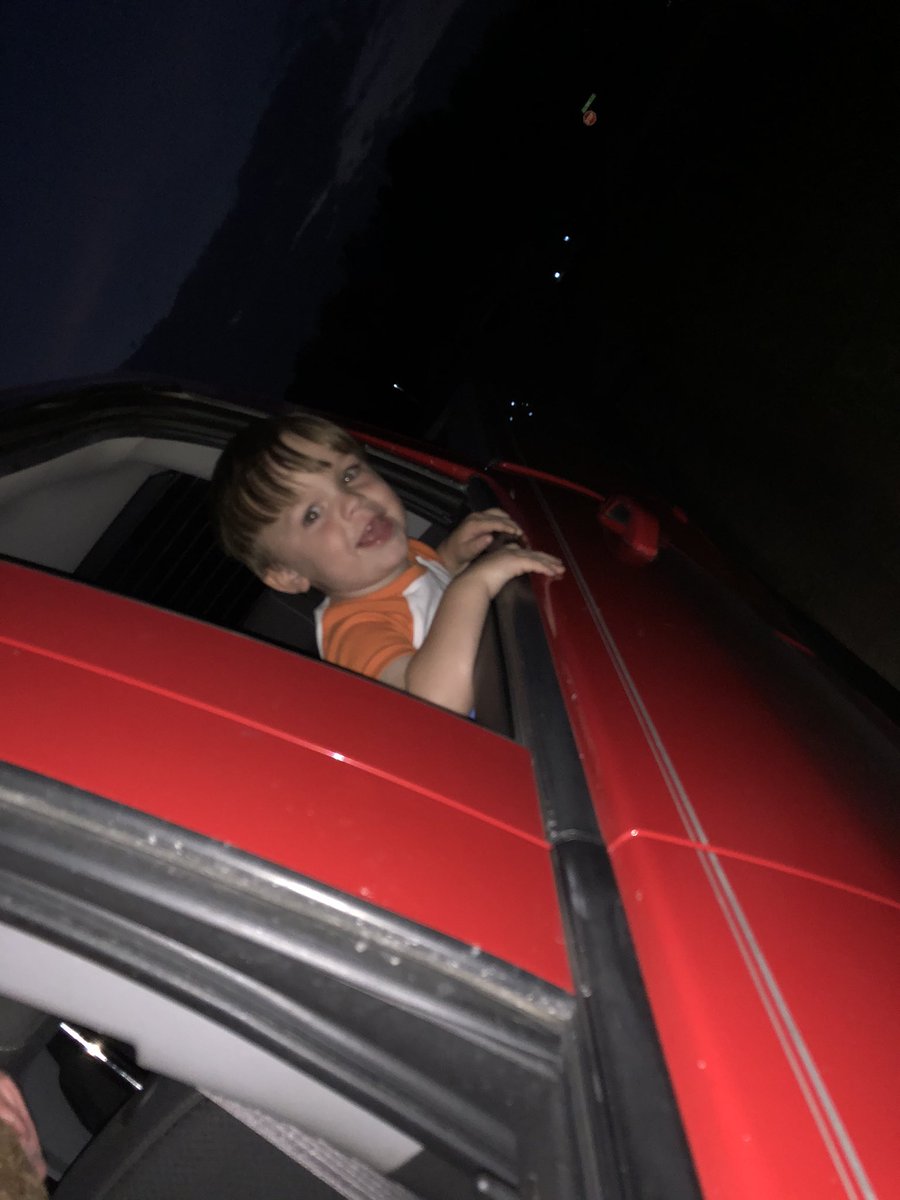 DREjr88's tweet photo. Fireworks bring smiles to everybody https://t.co/AKfEpuDmLG