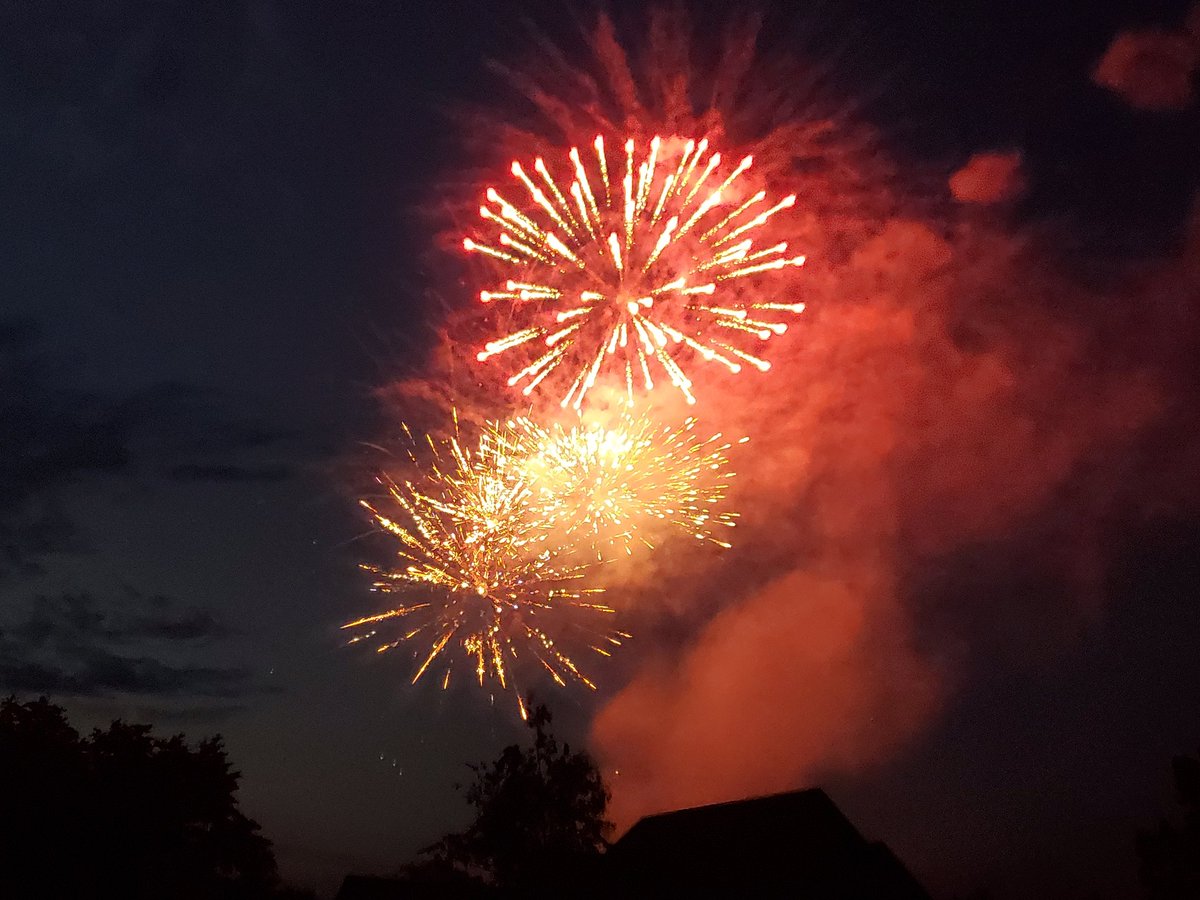 gdunk's tweet photo. HAPPY FOURTH OF JULY!! https://t.co/G7yLhpTo0h