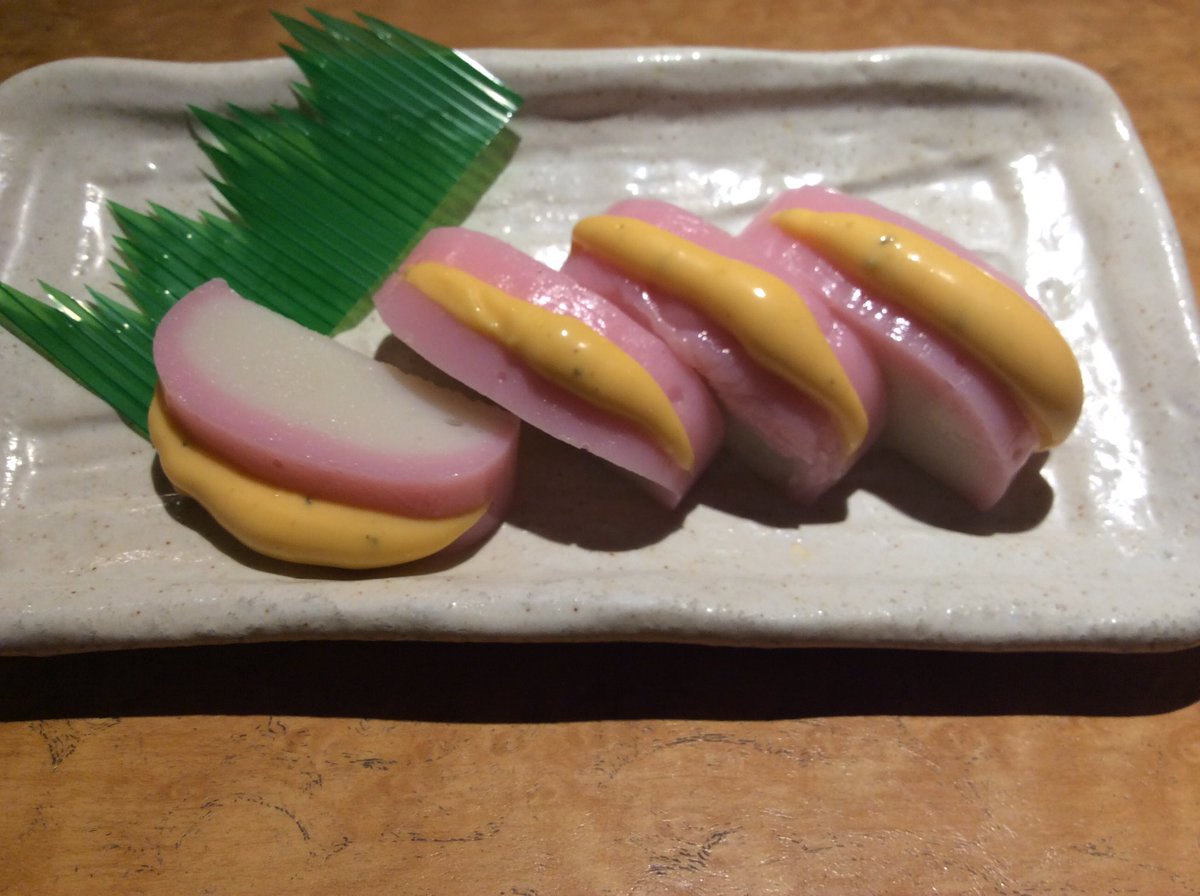 居酒屋 和が家 秋葉原店 和が家 オープンしております 本日の100円は とろっと濃厚チーズかまぼこ 濃厚クリーミーチーズがヤバい美味しさ 板わさ風です 本日も 和が家 でごゆるりと休日をご満喫下さい