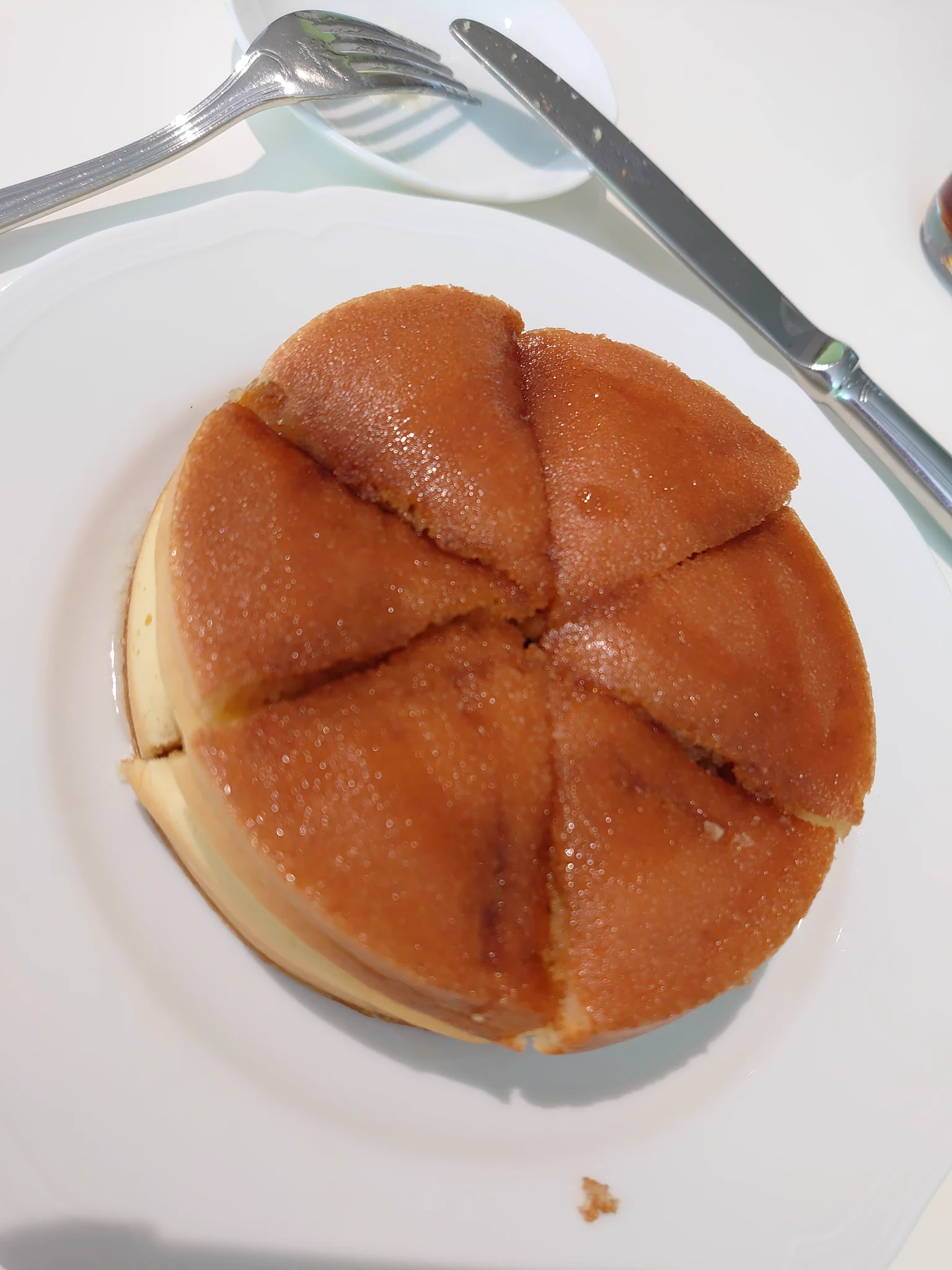 北海道に行ったらここに行かなきゃ損！？「六花亭」のホットケーキが凄い！