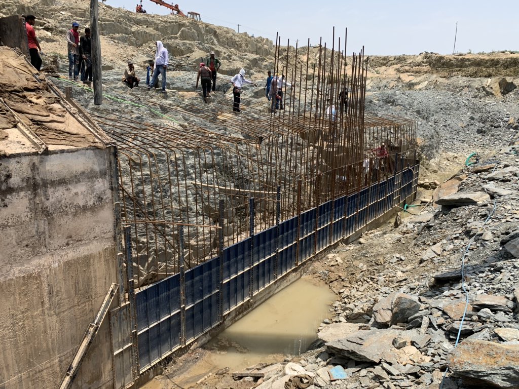 OmInfraLtd's tweet photo. Construction activity back to normal at Isarda Project https://t.co/XbZMYQOc5I
