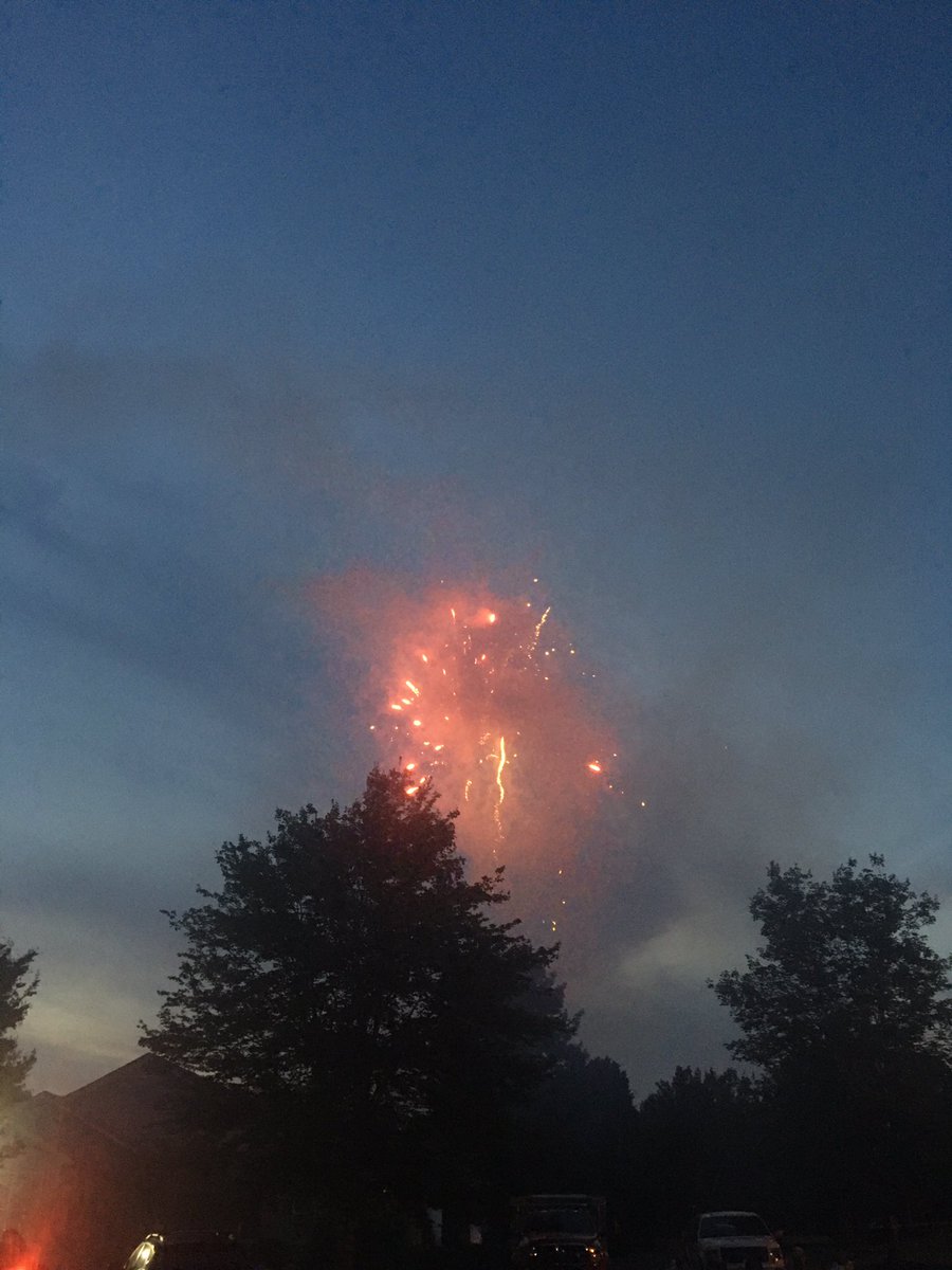 TavernFire's tweet photo. Huge thank you to Lake Rabun estates for the meal and firework show. https://t.co/HK1DCOYnIz
