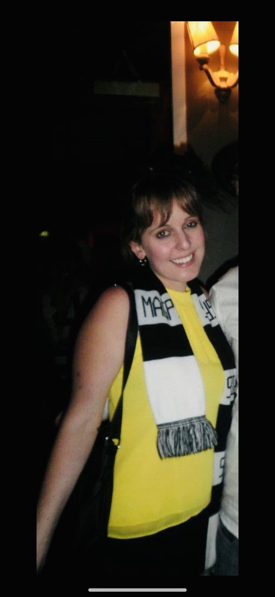 AnnaBasic2's tweet photo. Flashback photo selfie: For my Australian brothers and sisters; go Collingwood!! #collingwood #selfie #flashbackselfie #sunday #sundayvibes https://t.co/QYJuADWQYm