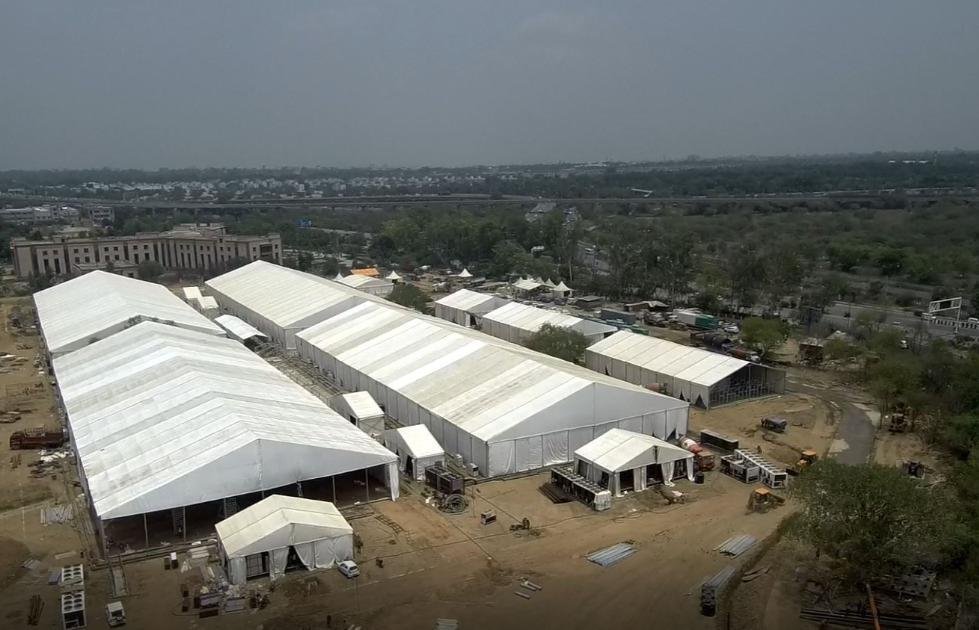 DRDO-built Sardar Vallabh Bhai Patel #COVID19 Hospital in Delhi Cantonment, the temporary hospital structure has been erected in 11 days and will have 1,000 beds including 250 ICU beds: DRDO officials