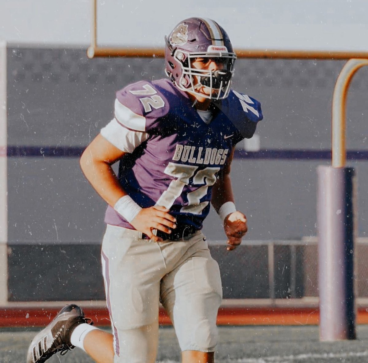 QCHSStuCo's tweet photo. We are deeply saddened by the loss of one of our very own QC StuCo members. Rest In Peace, Hunter Vindiola. To know him is truly to love him. Our thoughts and prayers are with the Vindiola family and the bulldog community as we come together in these hard times💜 #hustleforhunter https://t.co/ORRR55RWSM